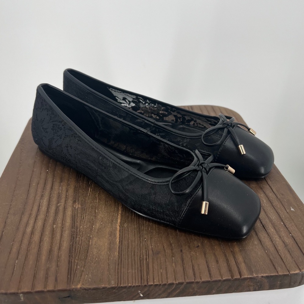 BCBGeneration Hartly Black Lace Square Toe Ballet Flats Bow Accent Size 10M NIB